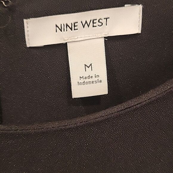 Women's Nine West Volume Sleeve,salid black dress, M - Picture 5 of 7